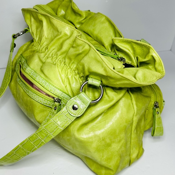 Betty Boop Lime Green Slouch Shoulder Bag - Picture 13 of 13